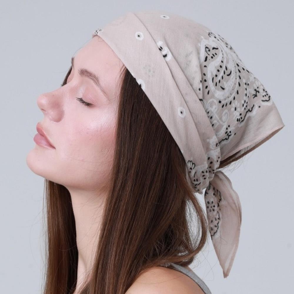 SC17 Soft Cotton Ecru Printed Square Bandana