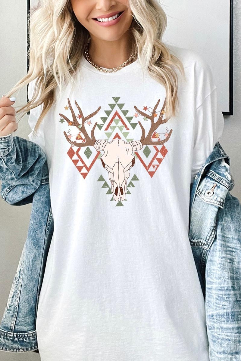 BF2 Western Bull Skull Holiday Graphic Tee - Sand