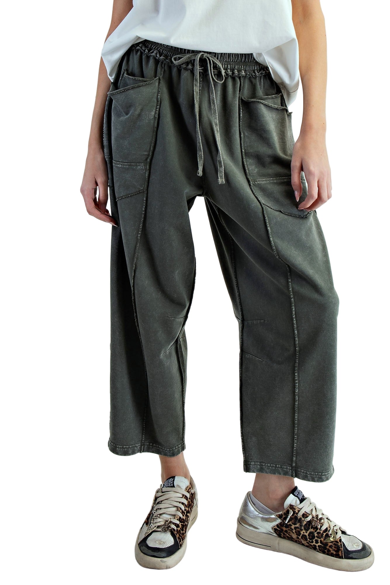 K62 Pine Mineral Wash Terry Knit Barrel Leg Pant