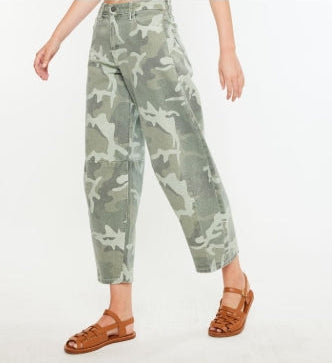 L16 Camouflage Barrel Leg Pant - KanCan
